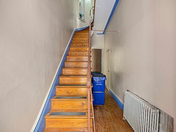 4th image of 313 5th Ave
