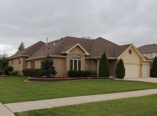 7529 Bayfield Dr, Tinley Park, IL 60487