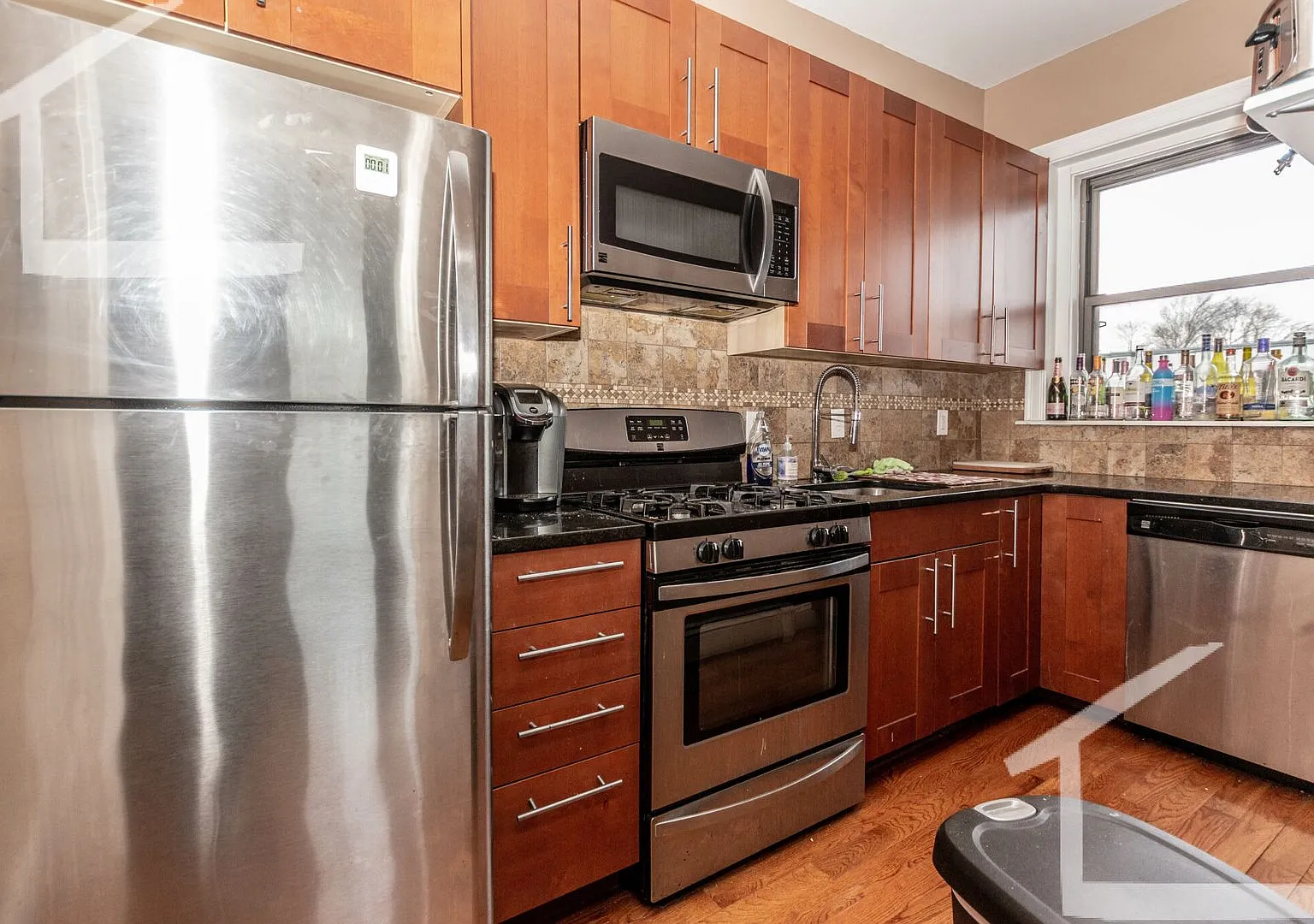 Beautifully renovated 2 bed unit next to the Green Line in Allston. — Photo 1