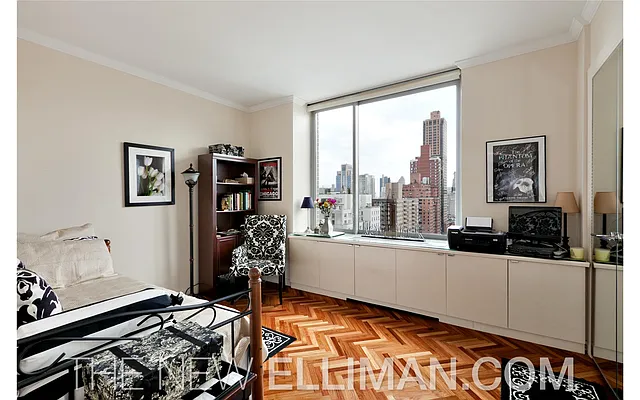 Sold by Douglas Elliman | media 4