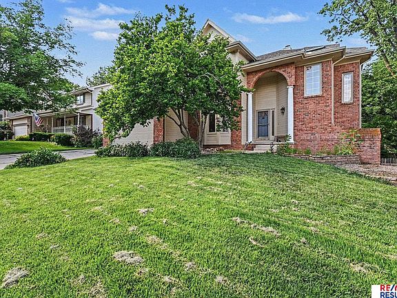 3rd image of 1022 Sherwood Ln