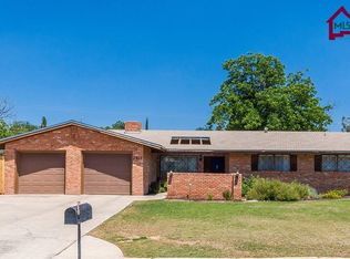 2017 Crescent Dr, Las Cruces, NM 88005