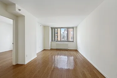 Rented by Nest Seekers International