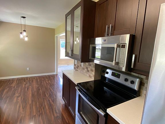 4th image of 8315 Nancy Ave
