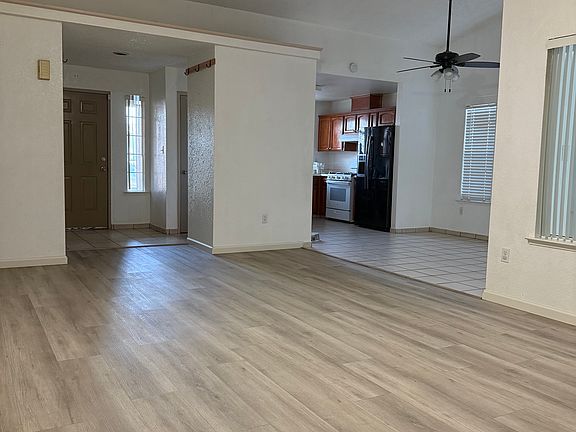 5th image of 1828 18th Ave