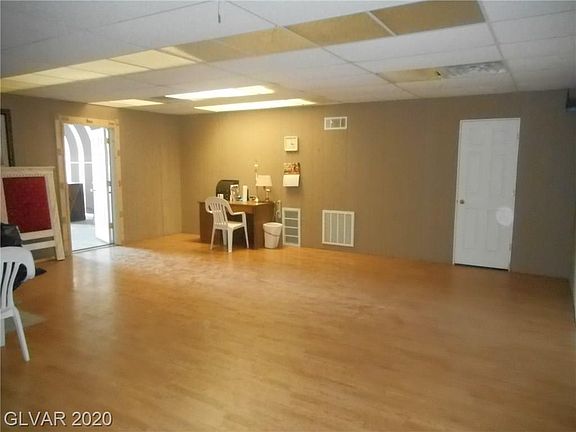 4th image of 5200 Golden Valley Ave