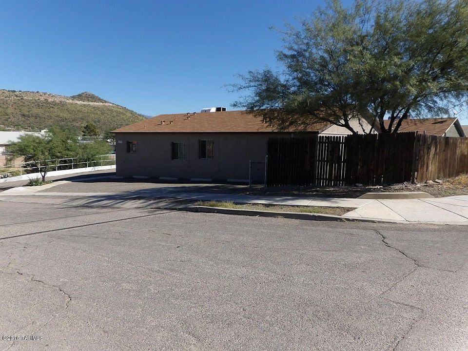 1st image of 1871 S San Antonio Dr