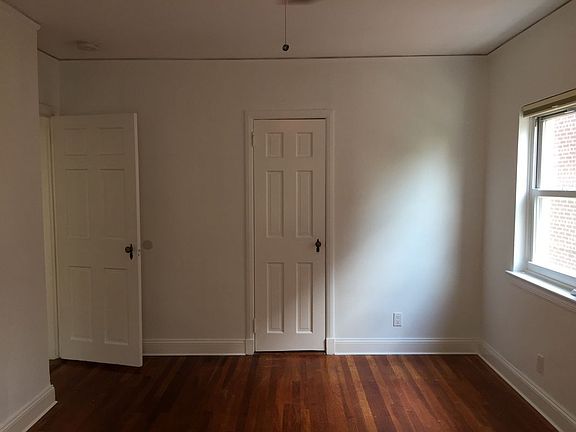 4th image of 6839 Fleet St