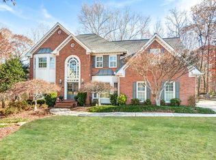 10665 Kingsmark Trl, Alpharetta, GA 30022