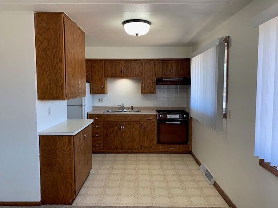 1st image of 1710 11th Ave S APT 2