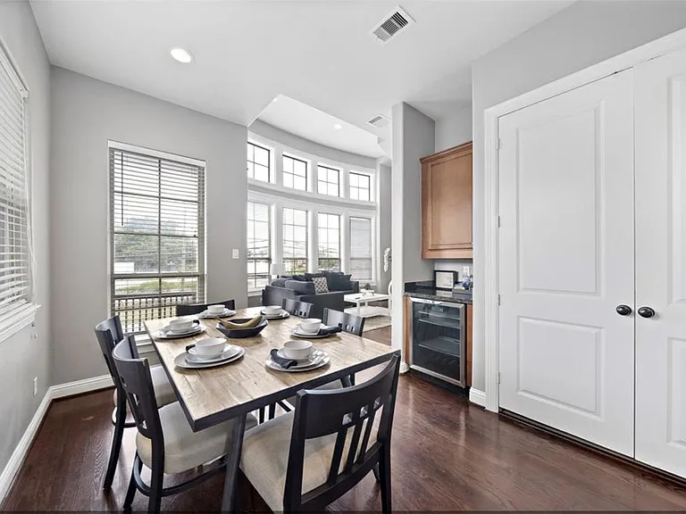 2512 Leeland St — Photo 15