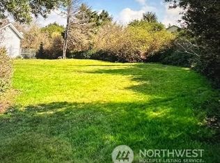 128 Frigate St NW, Ocean Shores, WA