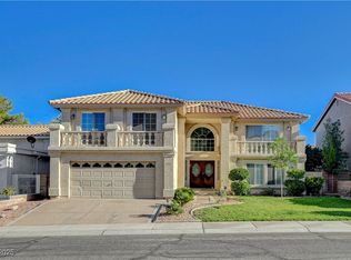 9405 Mast Dr, Las Vegas, NV 89117