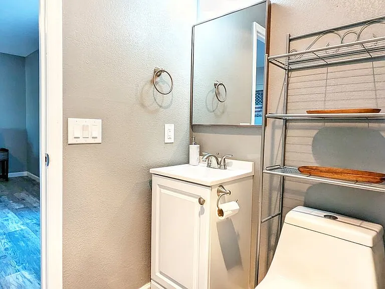 3330 Mirage Dr — Photo 21