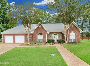 877 Windward Dr, Richland, MS 39218