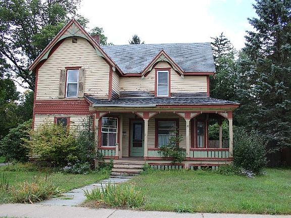 2nd image of 16 William St