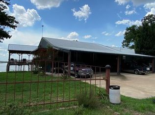 300 Caravane Cir, Vicksburg, MS 39183