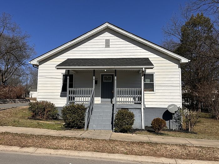 1st image of 402 Parker Ave