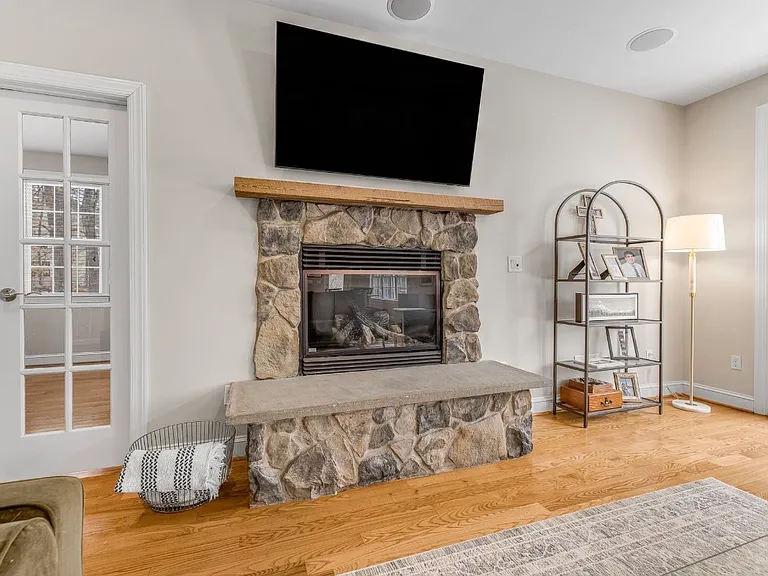 4245 Wood Thrush Ln — Photo 13