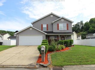 11 Pipestem Dr, Saint Albans, WV 25177