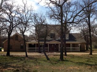 388 Timber Oaks Ct, Bowie, TX 76230