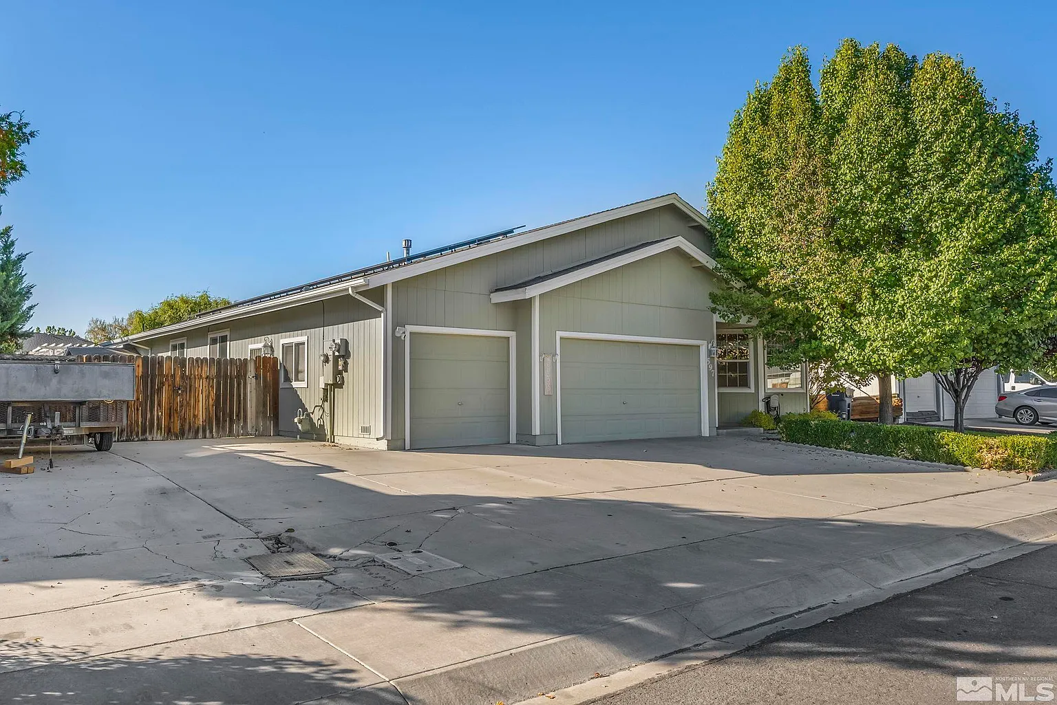 597 Vance Dr photo 1
