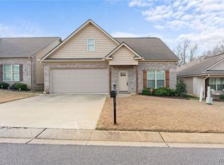 5375 University Gardens Dr, Cottondale, AL 35453