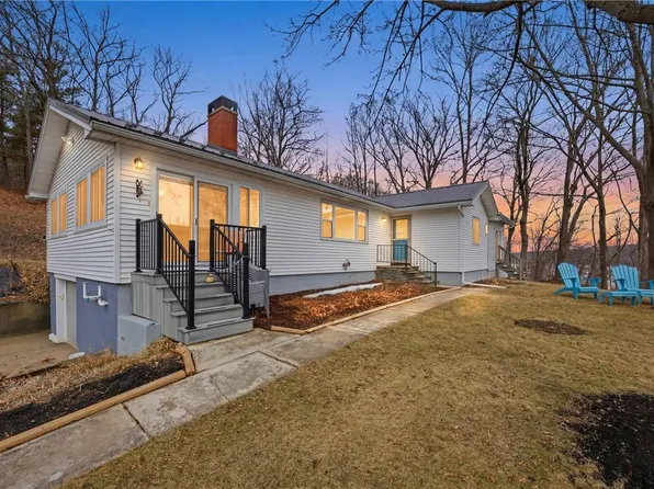 16353 W Lake Rd, Branchport, NY 14418