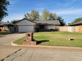 1007 W Johnathan Way, Mustang, OK 73064