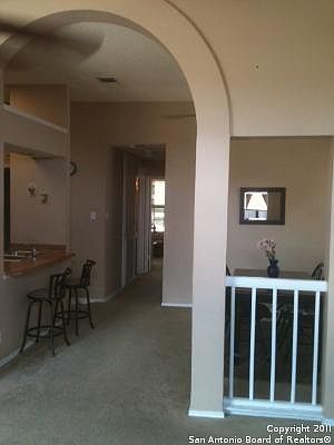 3rd image of 3150 Beacon Field Dr