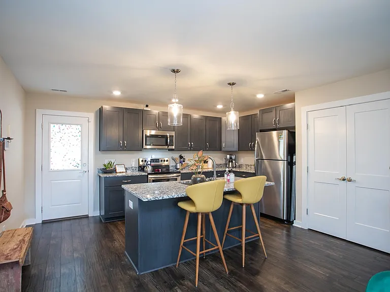 302B Ensley Ave — Photo 11
