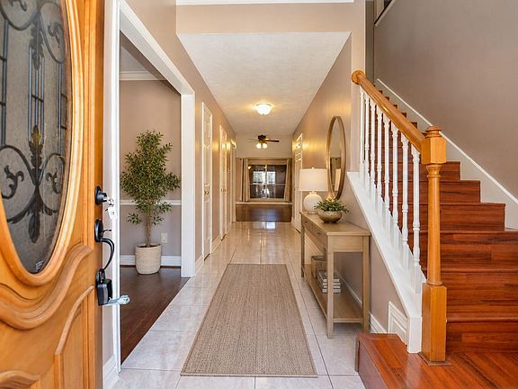 3rd image of 16318 Cobble Springs Ct