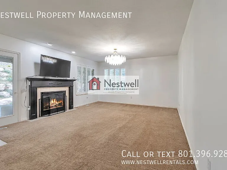 204 N Fairway Dr — Photo 7