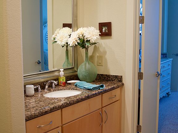 4th image of 2600 Hillsboro Pike APT 307