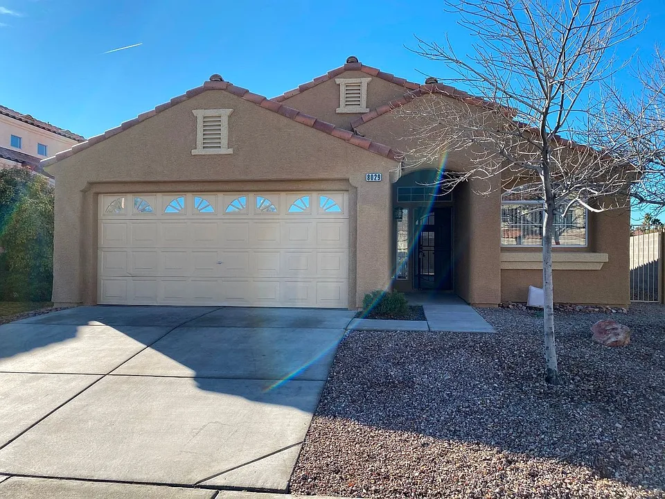 8029 Sierra Largo Dr