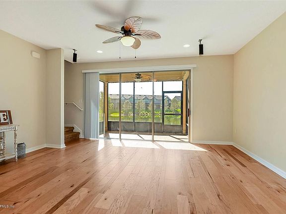4th image of 7032 Coldwater Dr