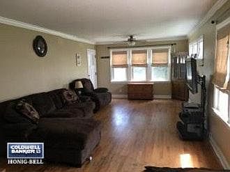1st image of 330 E 1st St