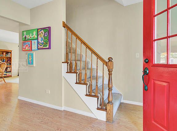 3rd image of 1417 Huntington Dr