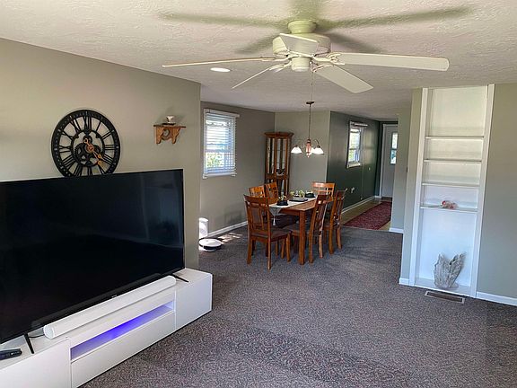 4th image of 2823 Avenue E