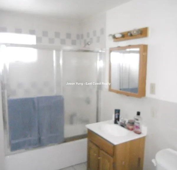 33 Long Ave #1A — Photo 5