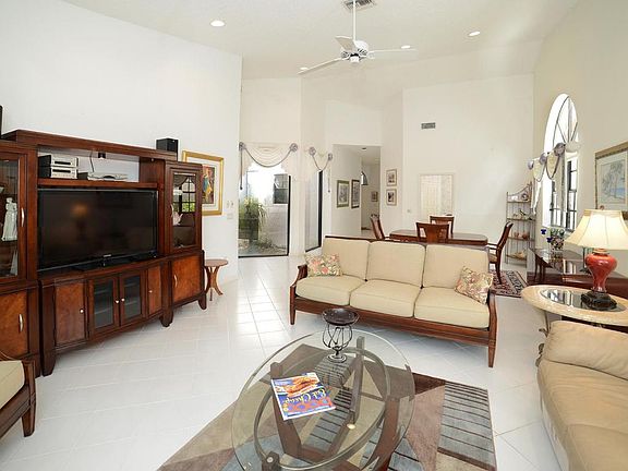 Home For Sale In Boca Pointe