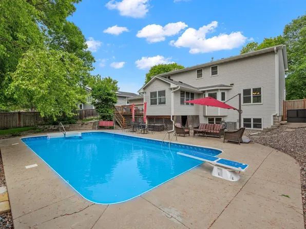 4545 Terraceview Ln N, Plymouth, MN 55446