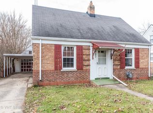 907 N 7th St, Dekalb, IL 60115