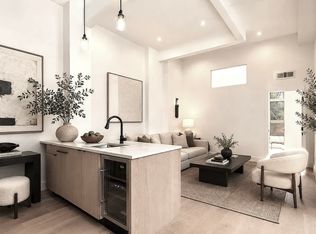 19 Saint Marks Pl APT 5I, New York, NY 10003