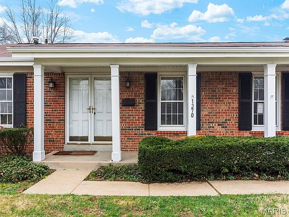 2nd image of 1370 Willowbrook Dr