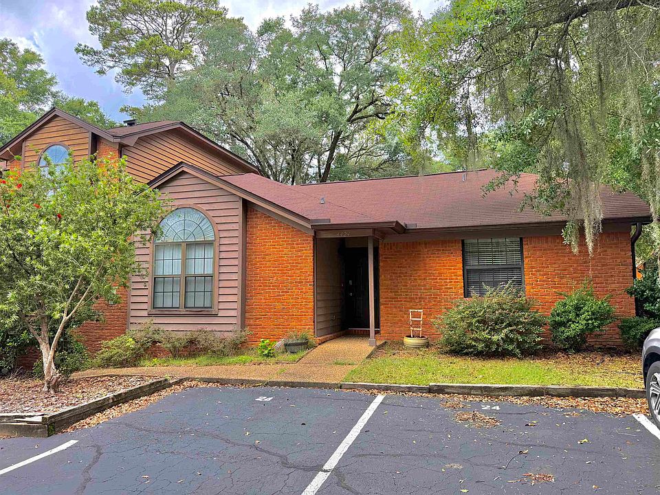 1st image of 4424 Stratfordshire Ct