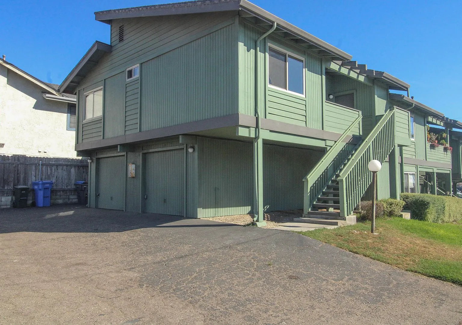 Loft-Style 2 Bed 1 Bath in Grover Beach near the Ocean — Photo 2