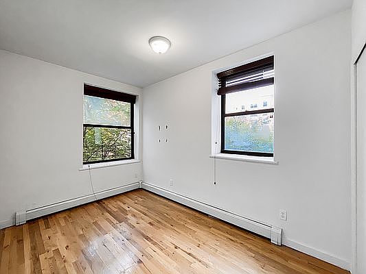 5th image of 315 W 116th St #B4