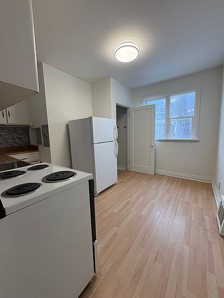 Winnipeg House for rent - 3 Bedrooms — photo 11