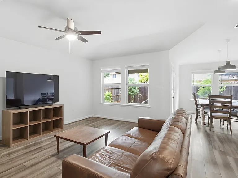 3011 Mondavi Crst — Photo 6